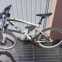Mountain bike Felt 26"