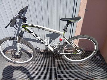 Mountain bike Felt 26"