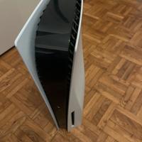 Playstation 5 con possibilità di mettere i dischi