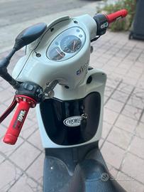 Aprilia Scarabeo 50 - 2012