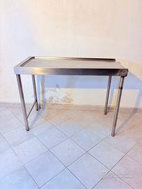 Tavolo professionale in acciaio inox 120x59