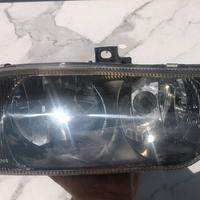 Fari anteriori alfa romeo 156  120€. 3534044392