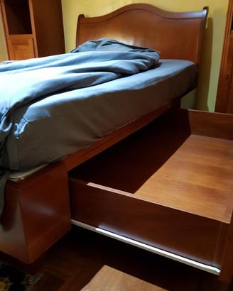 Letto Ciliegio Fatto dal Falegname con Cassettone 