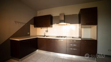 Cucina moderna ad angolo