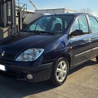 RENAULT Megane Mégane Scénic 1.6 16V cat