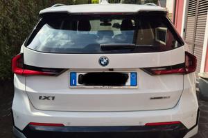 BMW iX1 ( Disponibile anche in subentro Leasing )