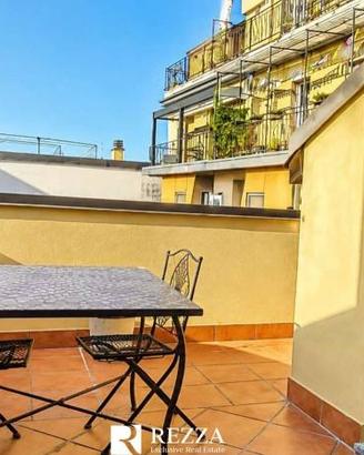 Attico / Mansarda di 50 m² con 2 locali a Milano