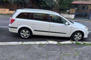 Opel Astra SW 2005