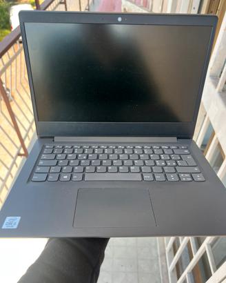 Laptop LENOVO V14-IIL