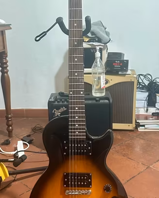 Chitarra elettrica epiphone les paul Special 2