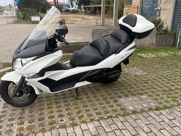 Honda Silver Wing 400 bicilindrico