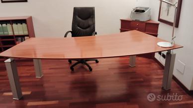 ARREDAMENTO COMPLETO UFFICIO