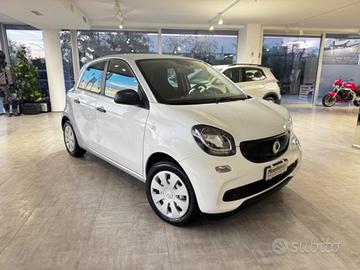 SMART ForFour 70 1.0 twinamic Youngster