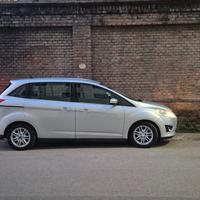 Ford c max 7 posti