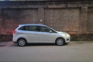 Ford c max 7 posti