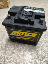batteria auto artica 12V 52Ah 450A