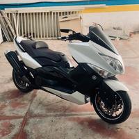 Tmax 500 2011