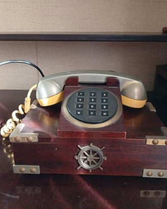 Telefono con cornetta stile vecchia marina