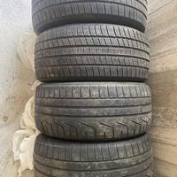 Gomme invernali 255/40R19