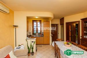 PORZIONE DI CASA INDIPENDENTE