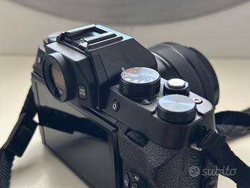 FUJIFILM X-T 100 ( body only )