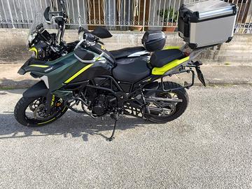 Benelli TRK 702 - 2025