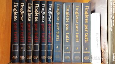 Libri  corso di inglese con cassette e dispense