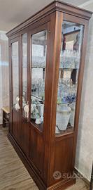 cristalliera e tavolo in legno massello 