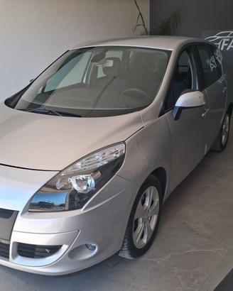 Renault Scenic Scénic X-Mod 1.5 dCi 110CV Dynamiqu