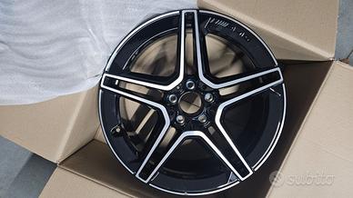 Cerchio in lega AMG 19" originale Mercedes - NUOVO