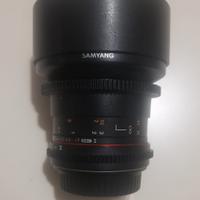 14mm f2.8 Samyang attacco canon