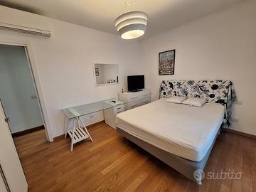 Camera con bagno privato (San Gerardo/Bicocca)
