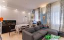 4-locali-con-cucina-a-vista-e-doppi-servizi-