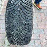 Gomme invernali misura 225 45 R17
