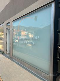 Tenda per vetrine - coprente