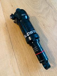 Ammortizzatore posteriore ROCKSHOX DELUXE RT3