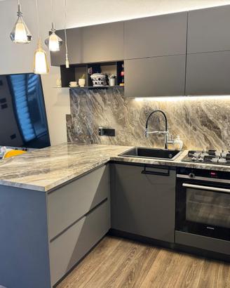 Cucina completa, grigio antracite