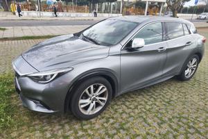 Infiniti q30 business executive