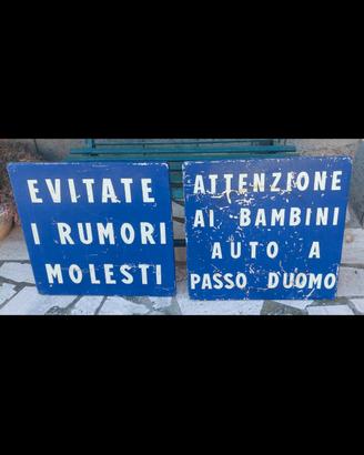 Cartelli stradali smaltati vintage