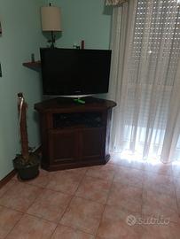Credenza ad angolo per tv