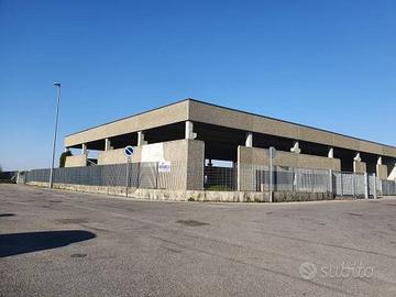 Immobile di 6400 m² a Formigara