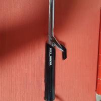 Arriccia e liscia capelli