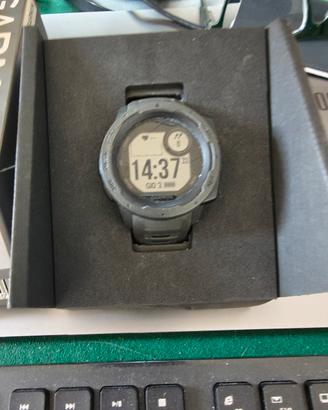 orologio garmin instinct runner