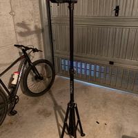 Supporto manutenzione bici