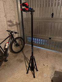 Supporto manutenzione bici