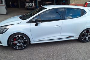 Renault Clio RS Trophy  220cv