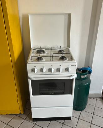 Cucina a gas Boreal 4 fuochi con forno