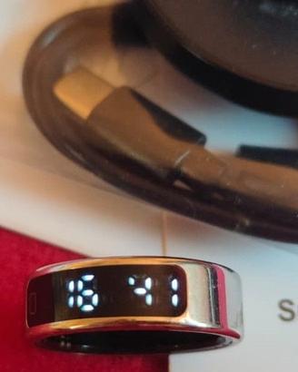 R11 SMART RING  ricarica wireless e display