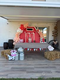 Fienile per allestimento feste a tema
