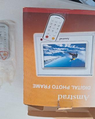 Cornice digitale Amstrad PF7020 7" come nuova